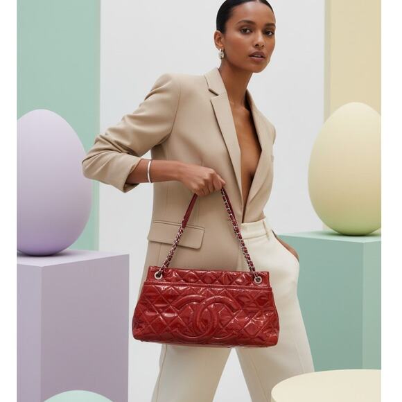 CHANEL Handbags - Chanel 2012 Chain Leather Shoulder Bag